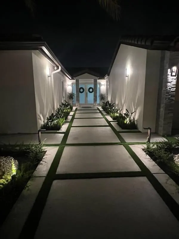 Affordable yard maintenance in Miami Lakes, FL - Ground Experts