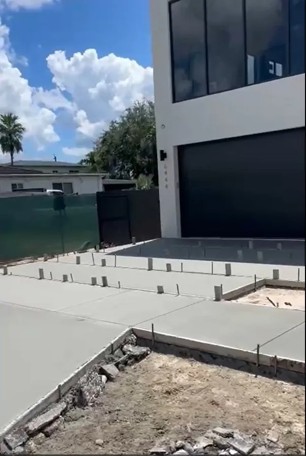 Affordable outdoor landscaping in Miami Lakes, FL - Ground Experts