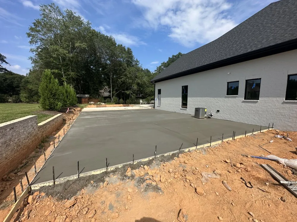 Custom residential landscaping in Greenville, SC - Ground Oasis Construction