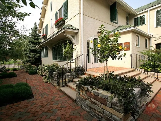 Top-rated landscape installation in Bloomington, MN - Ground One