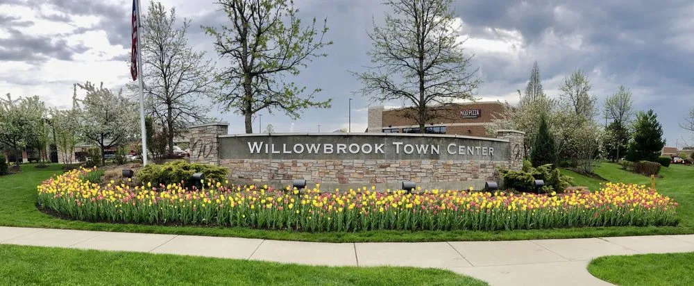 Reliable lawn mowing service experts serving Itasca, IL - Ground Pros