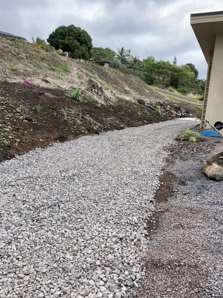 Custom yard cleanup service experts serving Kailua-Kona, HI - Ground Up Lawn Care