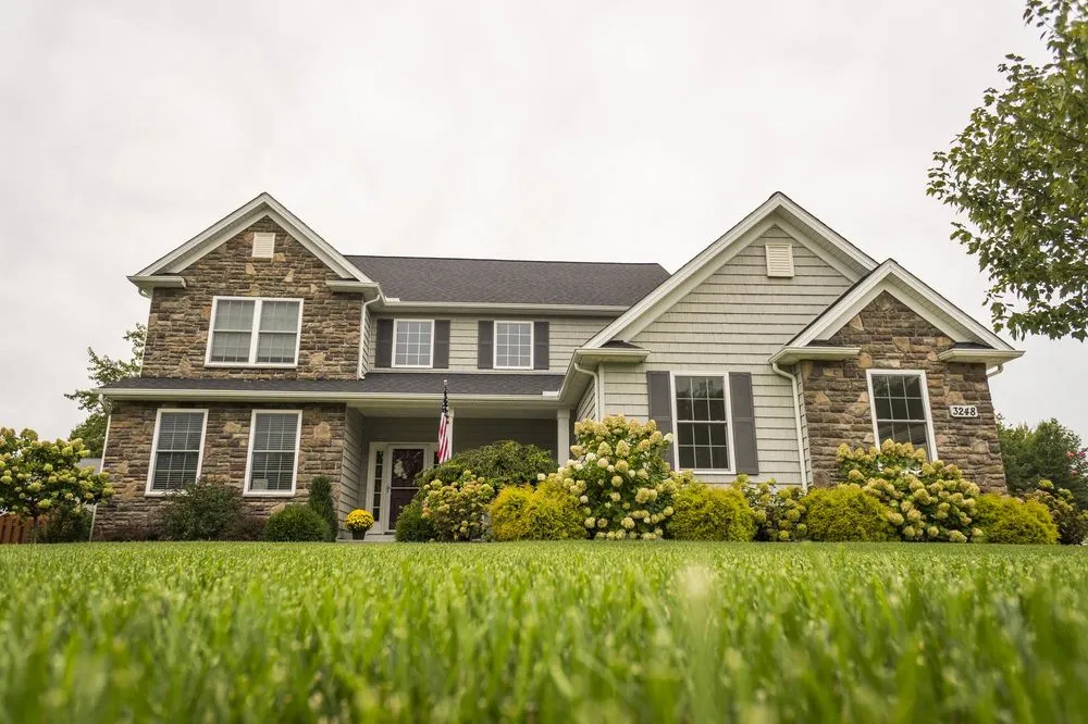 Trusted lawn care service experts serving Westlake, OH - Ground Works Land Design