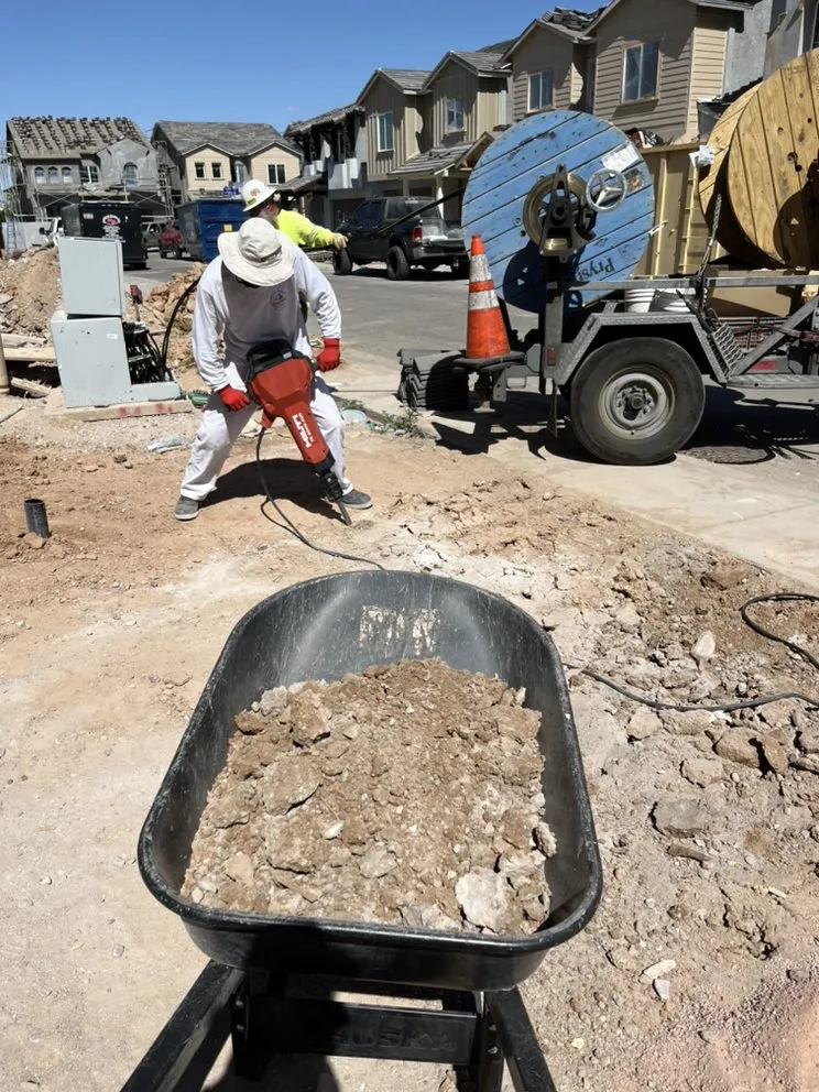 Trusted yard cleanup service experts serving Scottsdale, AZ - Ground Worx