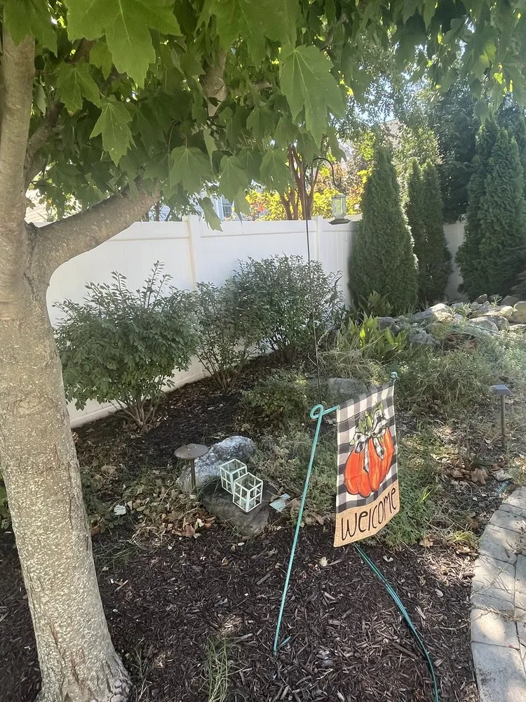 Reliable garden landscaping in Chesapeake, VA by Groundbreaking Lawn Services