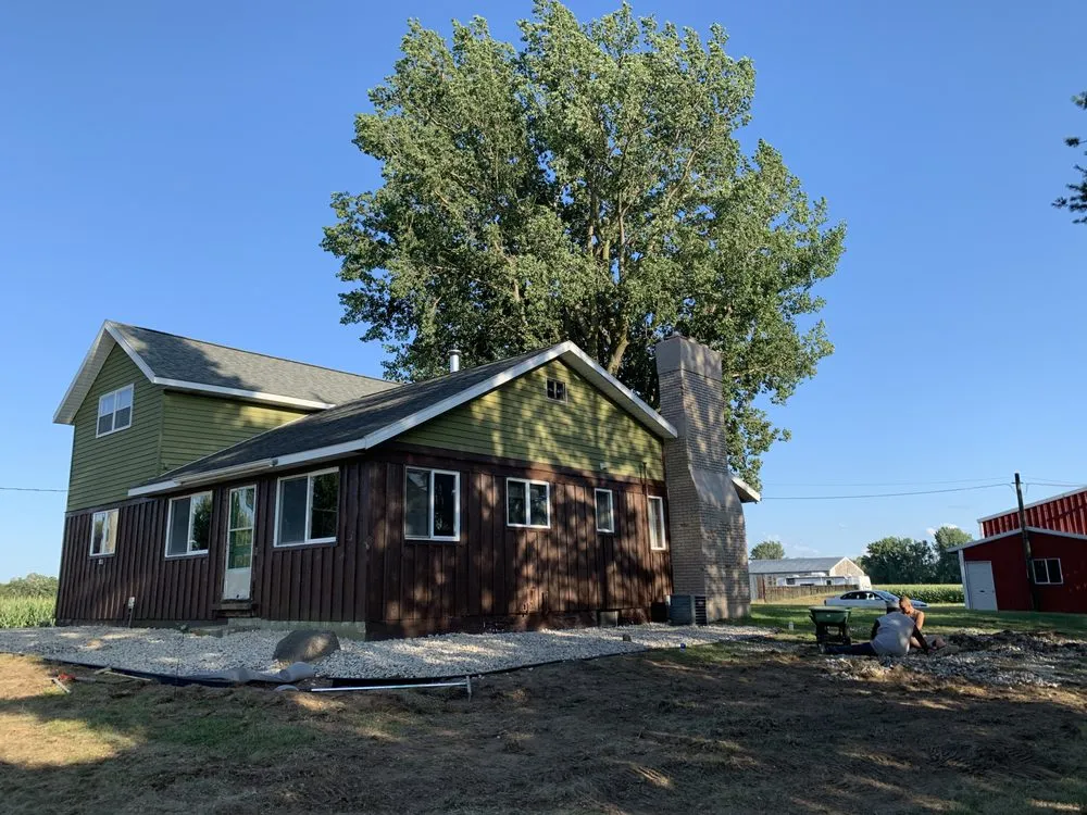 Expert outdoor landscaping experts serving Saginaw, MI - Grounded