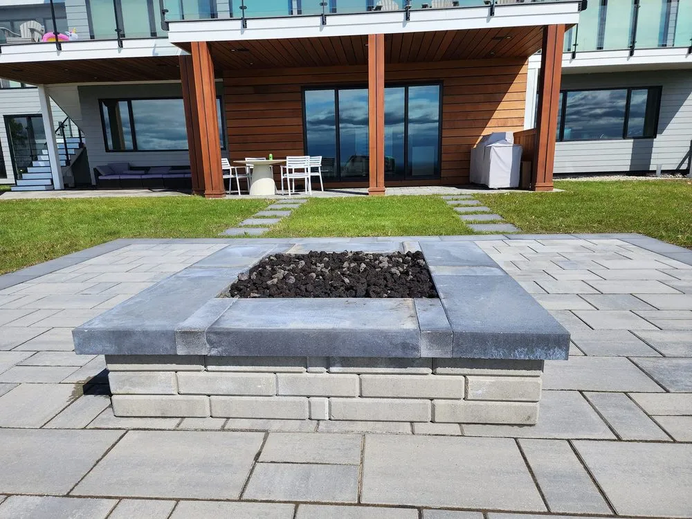 Custom lawn mowing service in Queensbury, NY - Groundhogs Lawn Care