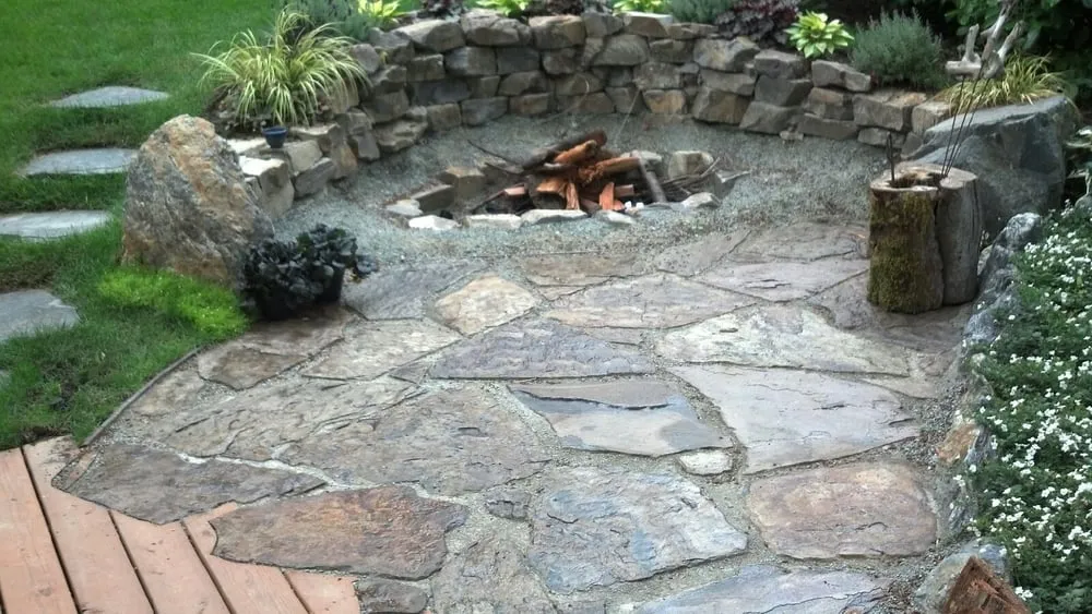 Local lawn care service experts serving Camano Island, WA - Grounds & Gardens