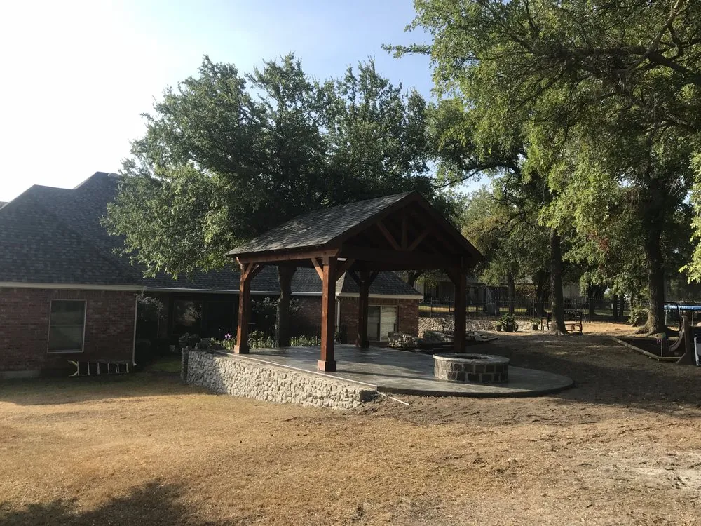 Top-rated garden landscaping for homes in Haltom City, TX by GroundScape Solutions