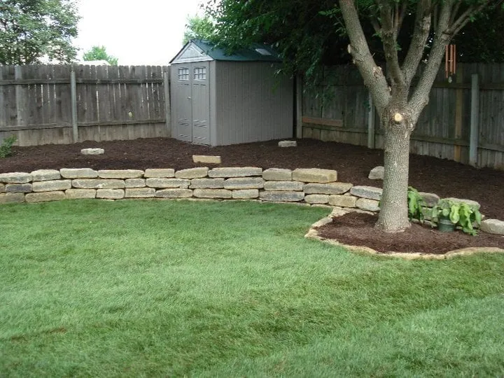 Professional yard maintenance with custom design in Lincoln, NE by Groundscapes