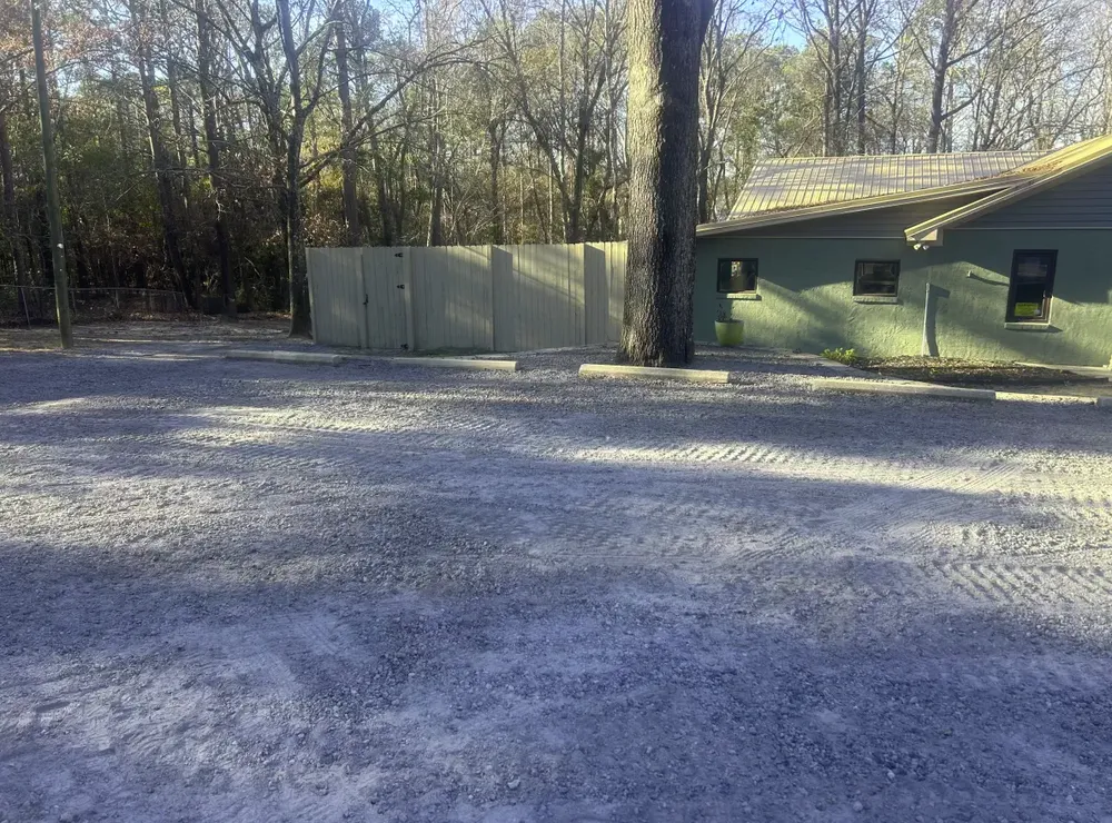 Top-rated yard cleanup service in Lexington, SC by Groundscapes Maintenance & Design