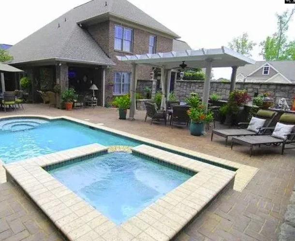 Professional garden landscaping in Lexington, SC - Groundscapes Maintenance & Design