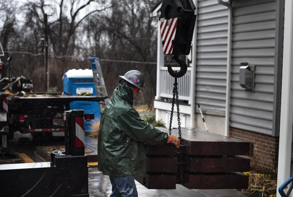 Affordable residential landscaping for beautiful yards across Baltimore, MD - Groundshog Landscaping