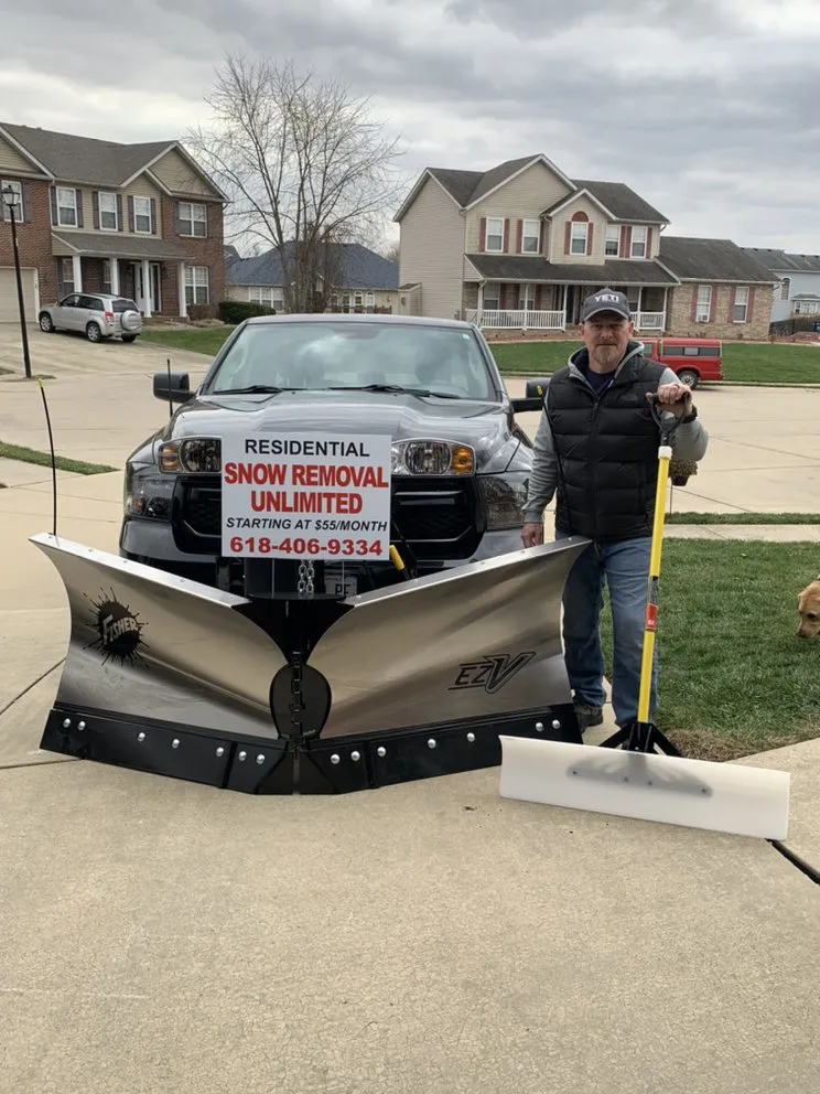 Local yard cleanup service experts serving Shiloh, IL - GroundsKeeper Lawn & Landscape