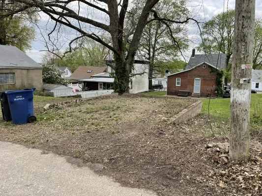 GroundsKeeper Lawn & Landscape