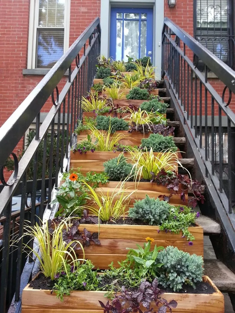 Professional outdoor landscaping in Brooklyn, NY - Groundworks