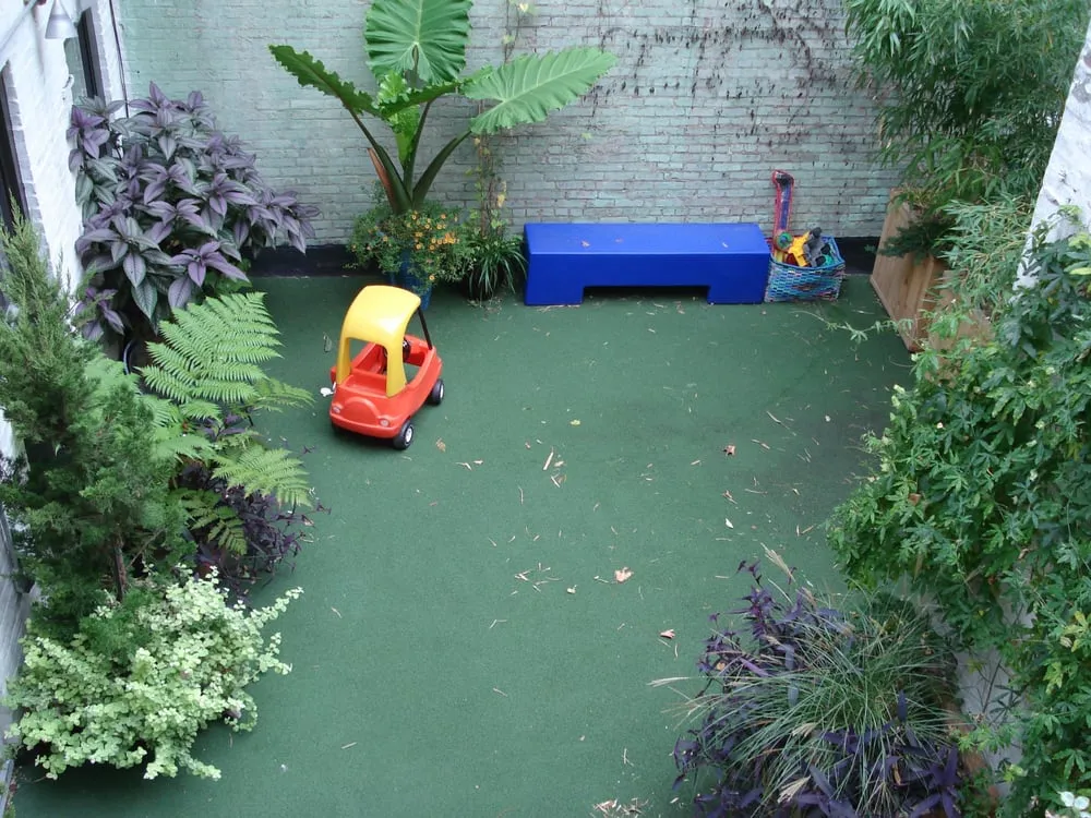 Custom yard cleanup service for residential properties across Brooklyn, NY - Groundworks