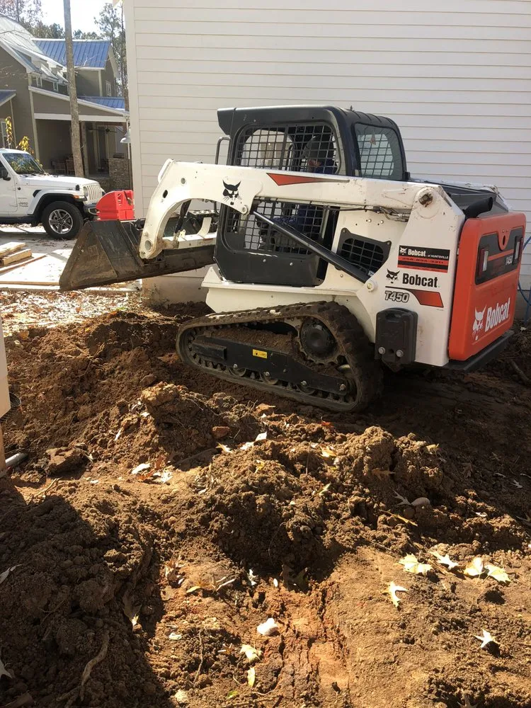 Affordable yard cleanup service in Hampton cove, AL by Groundwork’s Lawn & Landscaping