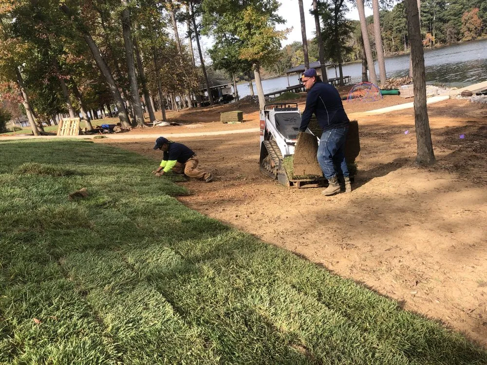 Top-rated landscaping services for homes in Hampton cove, AL by Groundwork’s Lawn & Landscaping