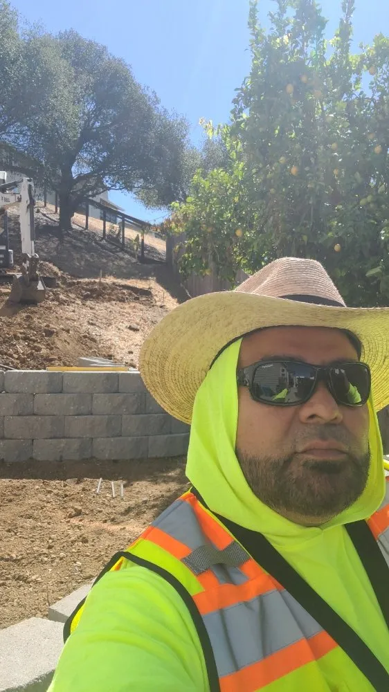 Custom outdoor landscaping experts serving Petaluma, CA - Group Infinity Construction