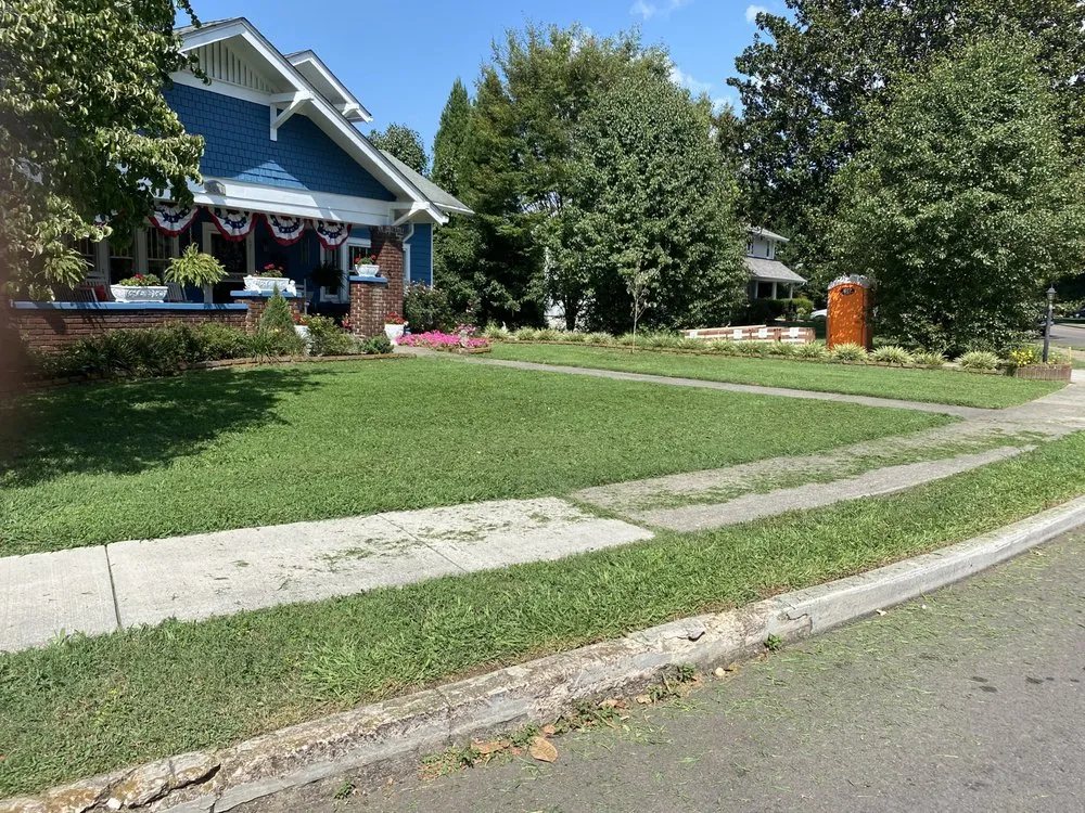 Local yard maintenance in Knoxville, TN by Grove 31 Lawn Care and Landscaping