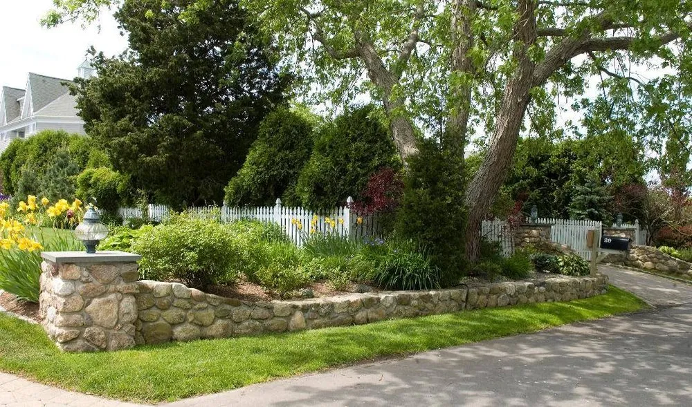 Custom yard maintenance in Clinton, CT - Grove Gardens Landscaping