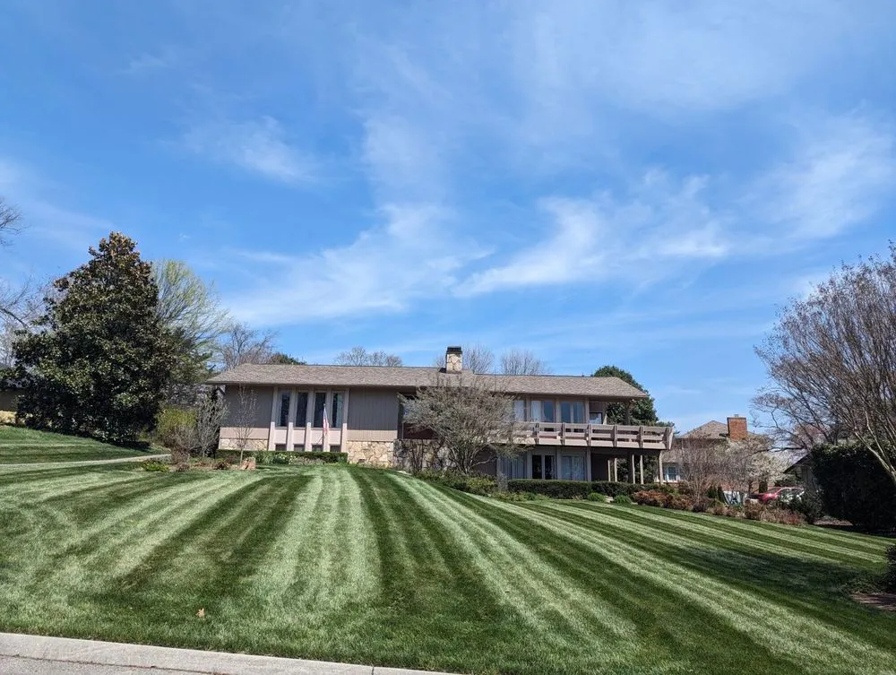 Custom outdoor landscaping in Knoxville, TN - Grover Turf Care