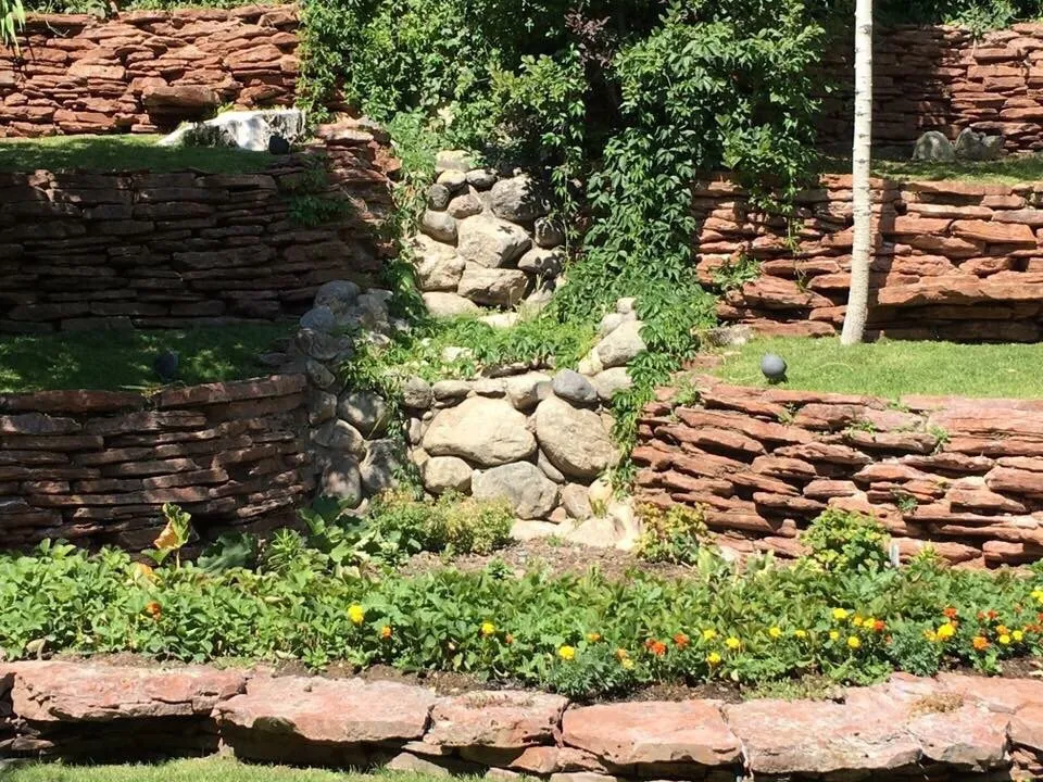Custom yard maintenance in Casper, WY by Grow & Mow