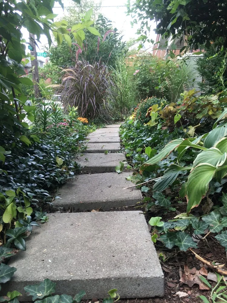 Affordable garden landscaping experts serving Columbus, OH - Grow Innovative Exteriors