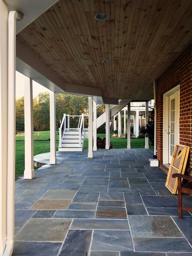 Custom garden landscaping in Leesburg, VA by Grow Landscapes