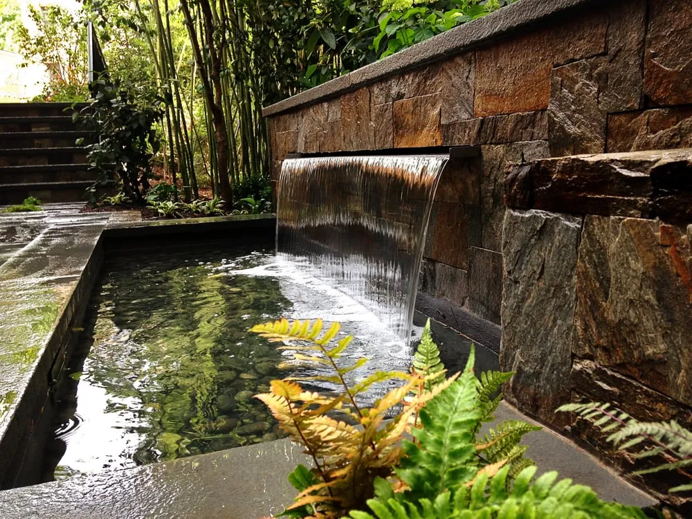 Professional lawn care service in Leesburg, VA by Grow Landscapes