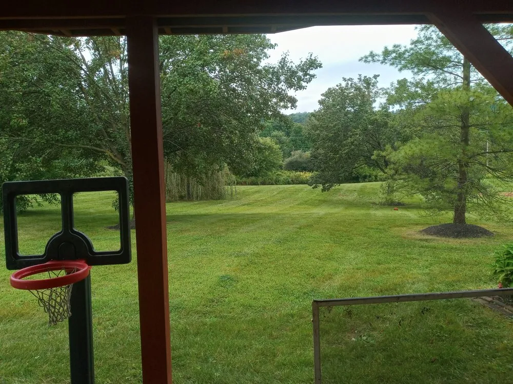 Professional lawn mowing service in Oxford, PA by Grow N Mow