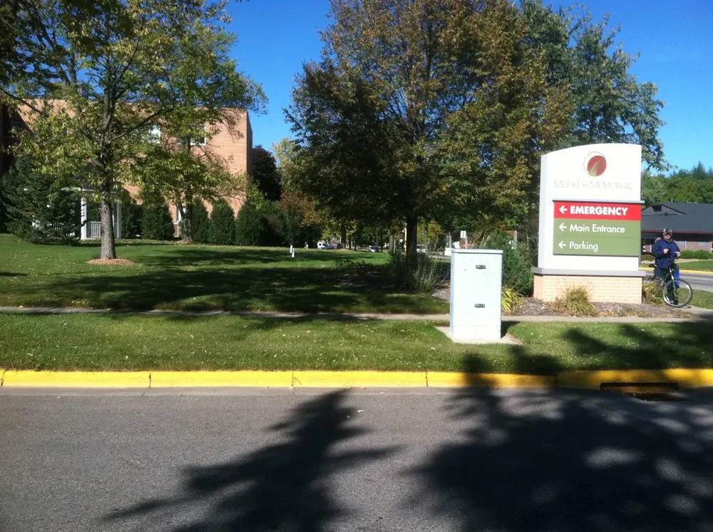 Trusted lawn mowing service near you across Litchfield, MN - Grow Rite Lawn Care