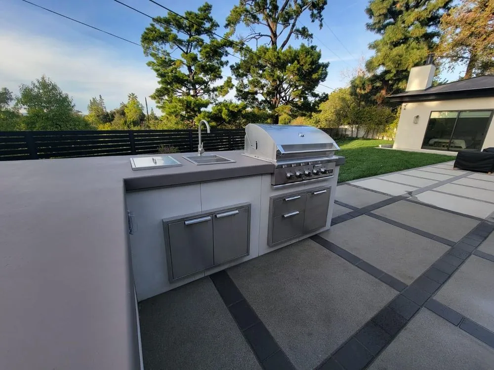 Professional lawn mowing service for year-round maintenance across Simi Valley, CA - Growe Landscapes