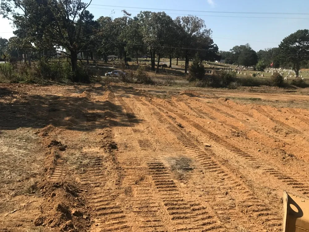 Top-rated landscaping services in Mayflower, AR by Growfully