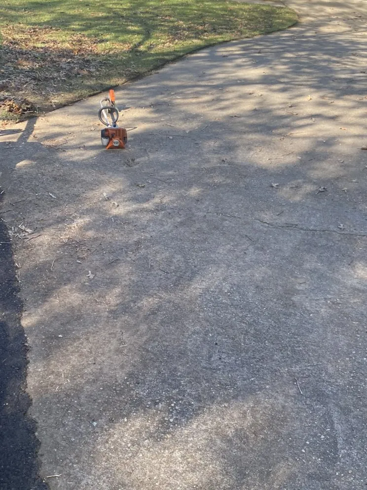 Custom lawn mowing service near you across Montgomery, AL - Growing Advisor Pro