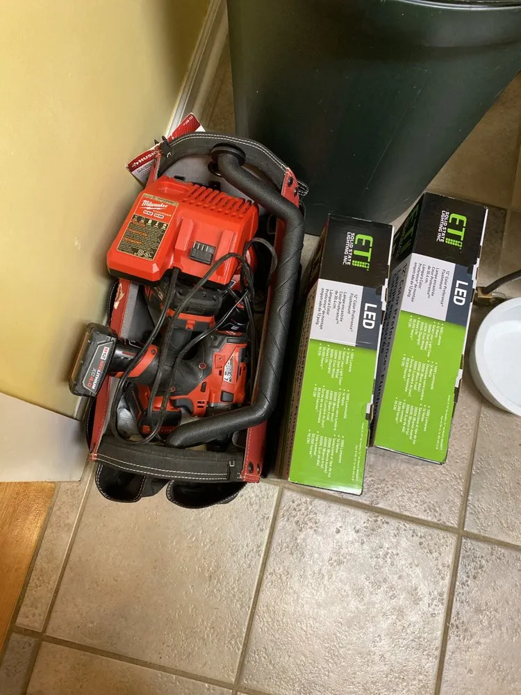 Affordable lawn mowing service in Montgomery, AL by Growing Advisor Pro