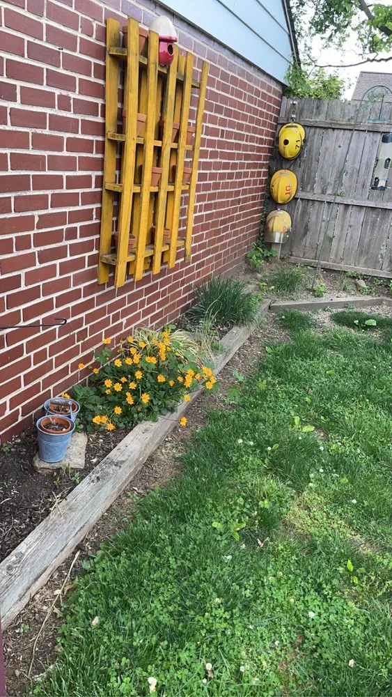 Local lawn mowing service near you in Philadelphia, PA by Growing Grass Landscaping