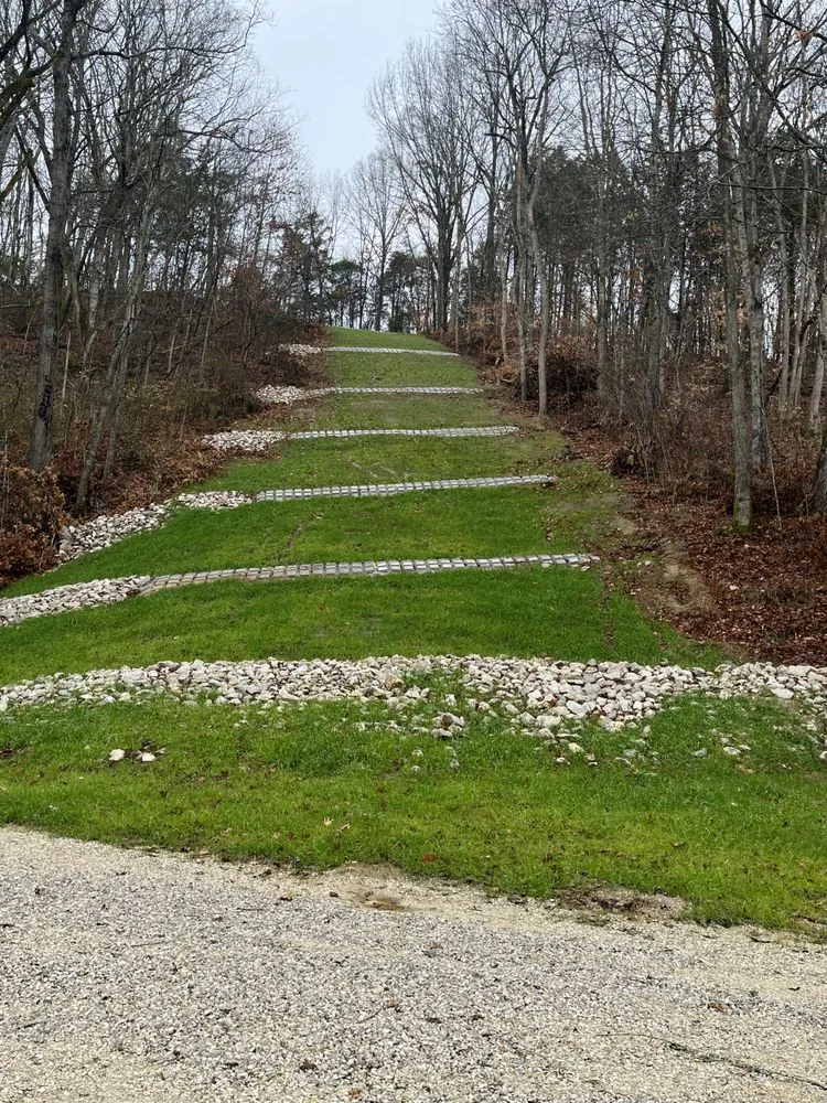 Top-rated landscape installation experts serving Magnolia, KY - Growing Green Hydroseed
