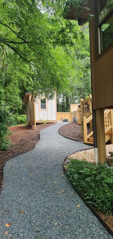 Professional outdoor landscaping in Monroe, NC - Growing Green