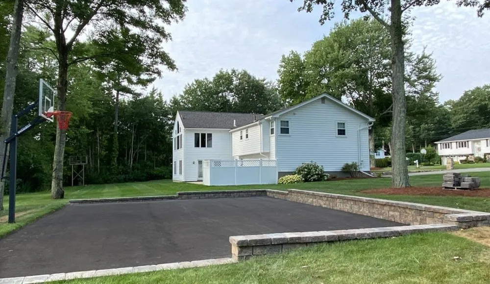 Custom landscaping services in Braintree, MA by Grow'N Mow Landscaping & Hardscaping