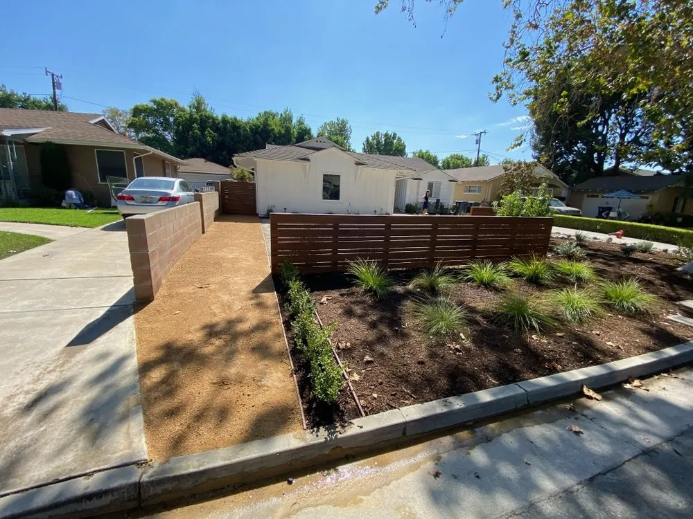 Professional residential landscaping in Tustin, CA by Growscapes