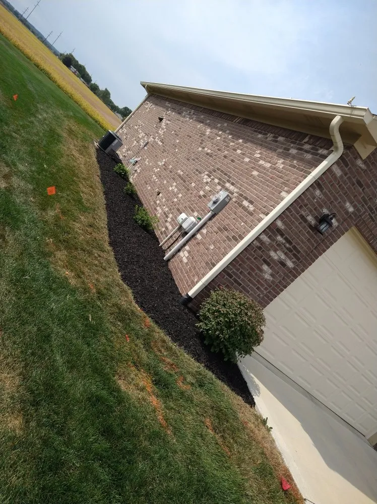 Top-rated residential landscaping near you in Indianapolis, IN by Grumpy's Landscape & Lawncare