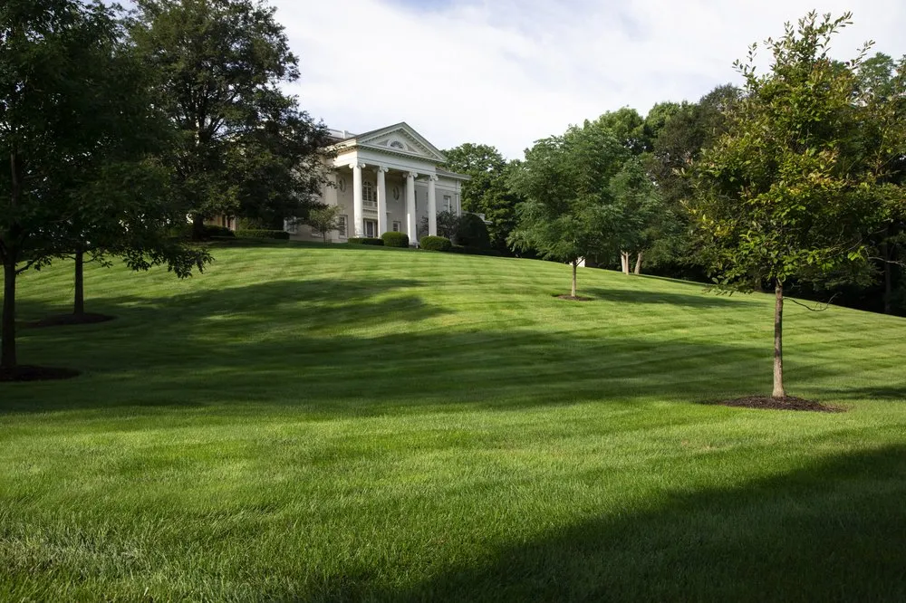 Trusted yard maintenance for homes across Miamisburg, OH - Grunder Green