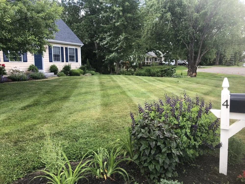 Affordable lawn mowing service in Kennebunk, ME by Grunt Work