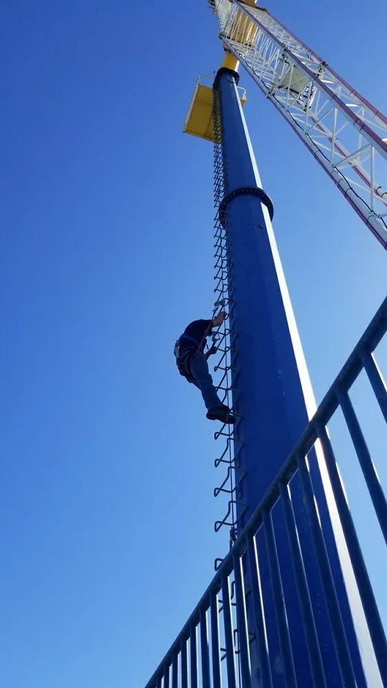 Local yard maintenance with custom design in North Highlands, CA by Gruntz