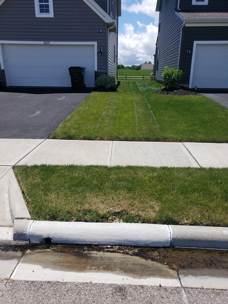 Trusted lawn care service near you across Gahanna, OH - G's Cuttin Up