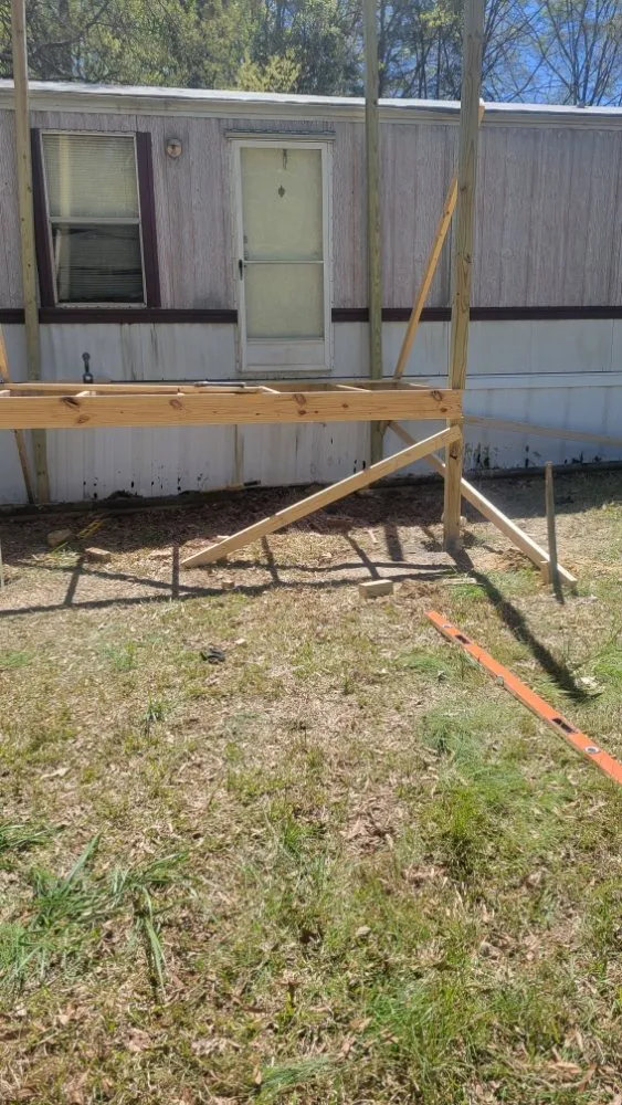 Custom yard cleanup service for year-round maintenance in Chesterfield, SC by Gs Handyman And Lawn Care Services