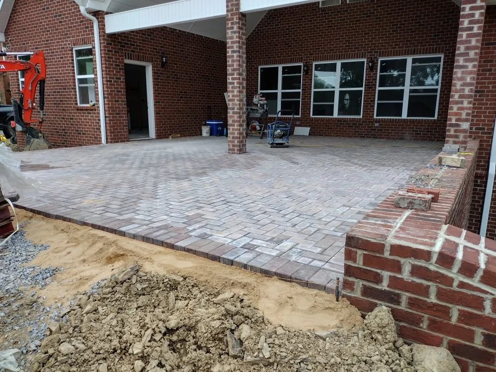 Expert yard maintenance in Kingsport, TN by G&S Handyman Services