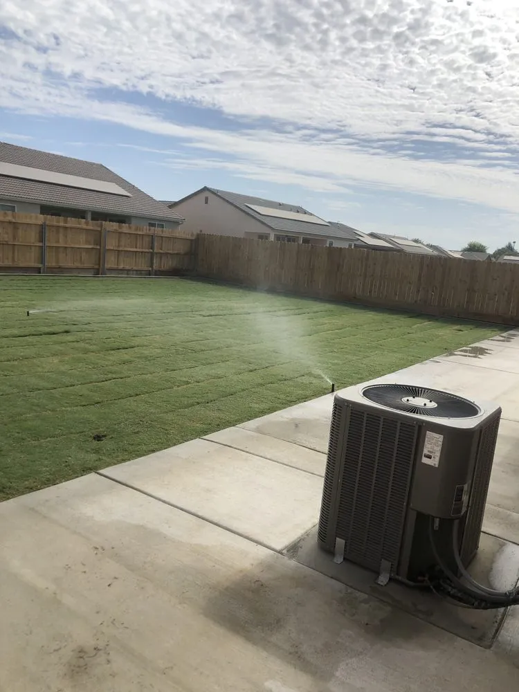 Affordable landscape design with custom design in Hanford, CA by G's Landscape